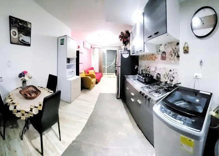 Piso Rosa En El Rodadero Apartamento Con Piscina Y Amenidades